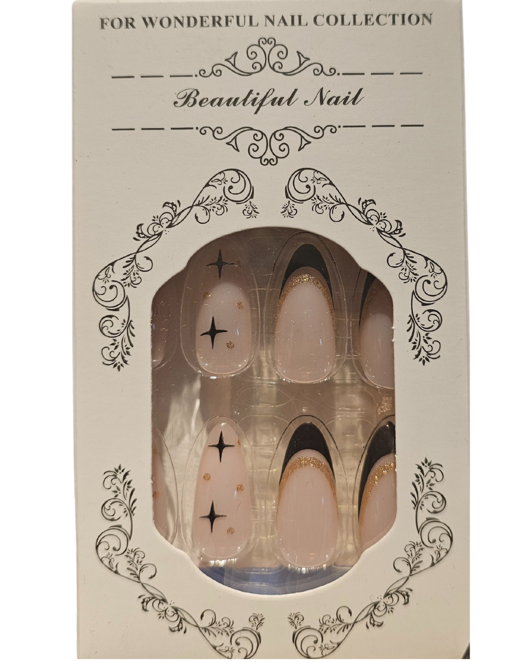 Press On Nails : moyen - amande - nude - noir et doré (Ref N004)