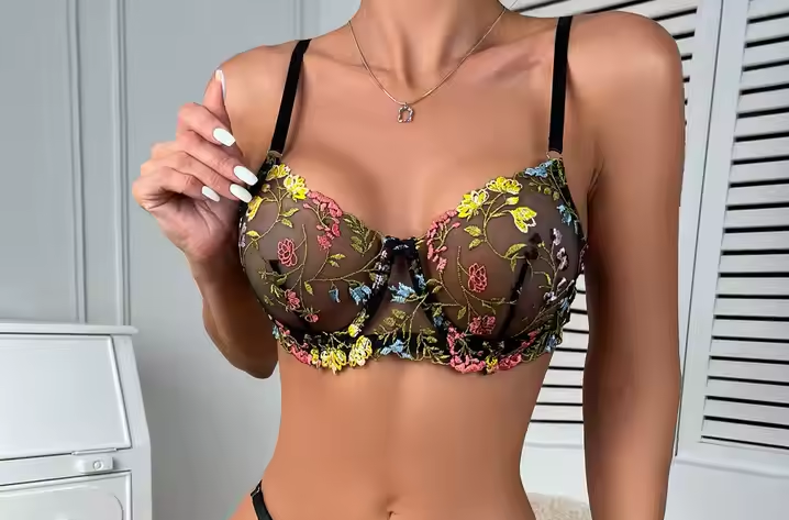 Soutien-Gorge (Ref 044)