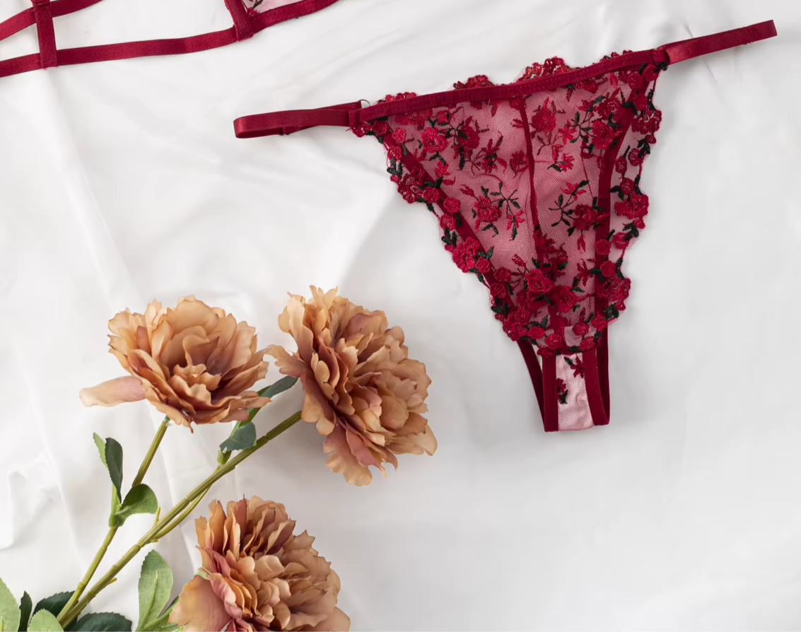Dessous, lingerie : tanga (Ref 088)