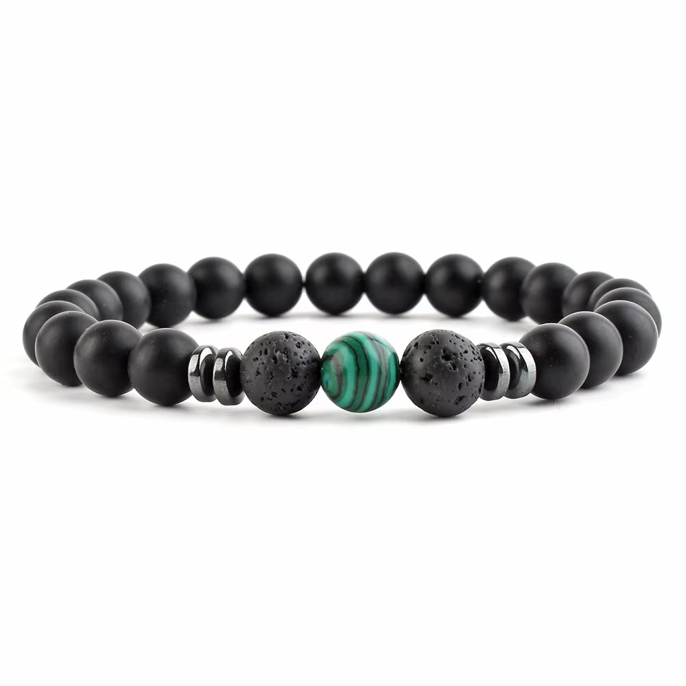Bracelet -  perle de lave noire et perle malachite verte (Ref B025)